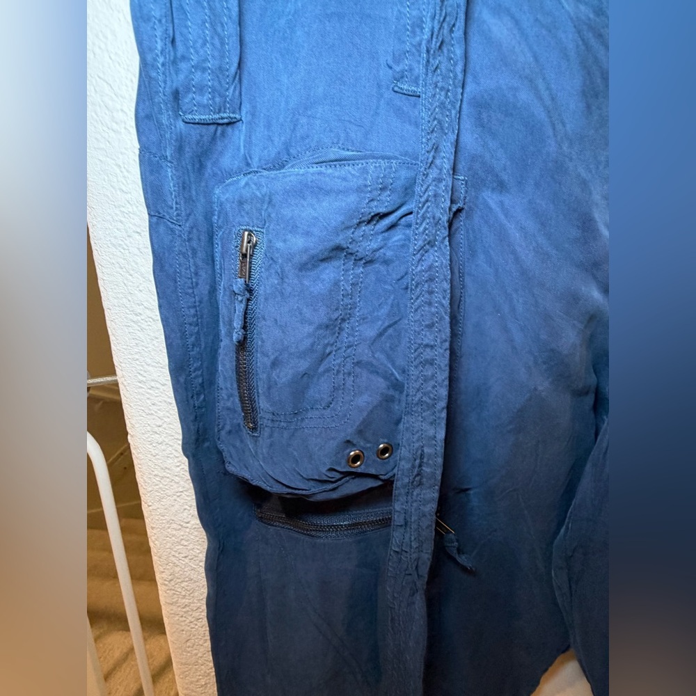 Johnny Was Hailey Cargo Pants in Blue Size 6 - Picture 9 of 10